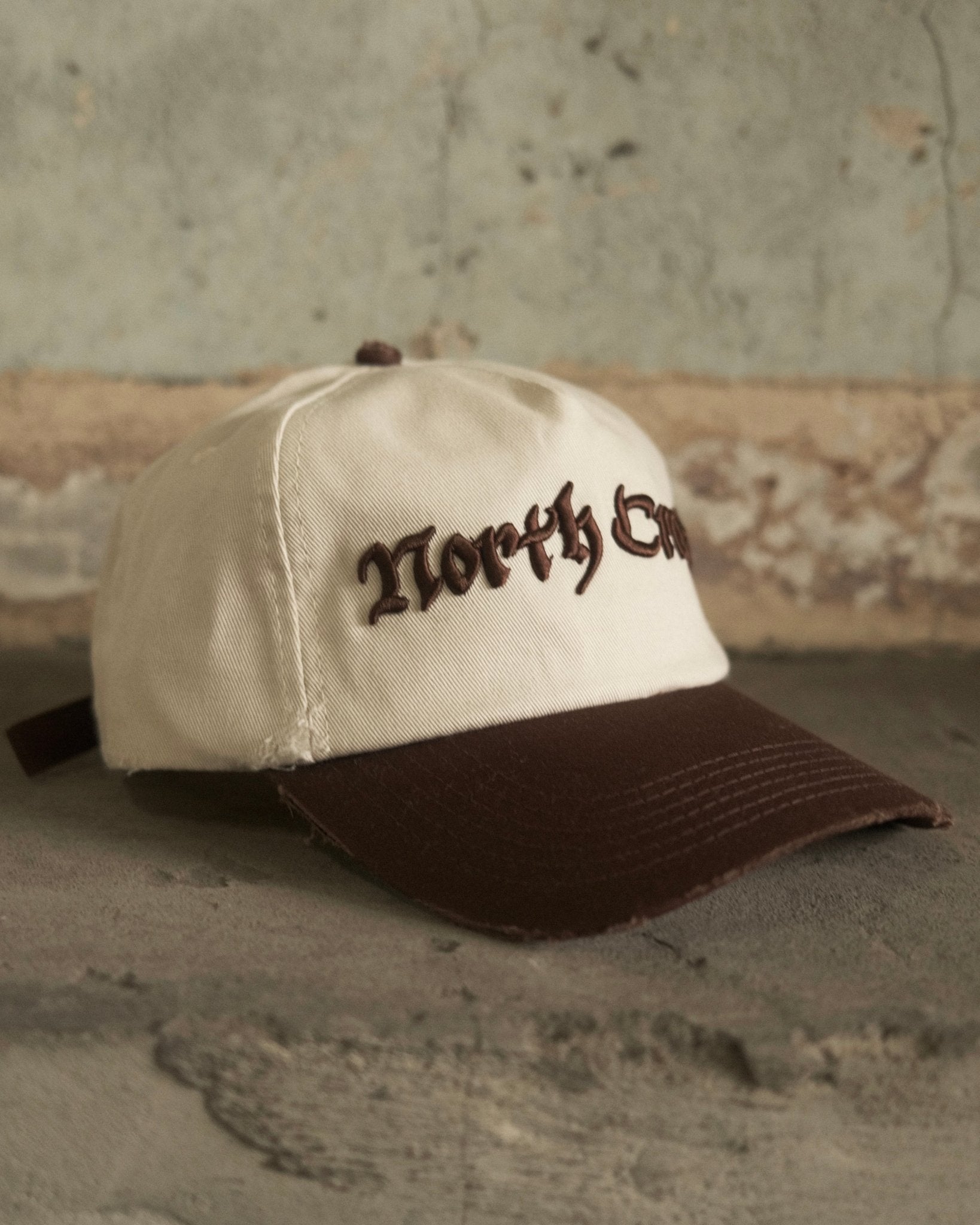 BROWN BASEBALL CAP - North Cross - Headwear