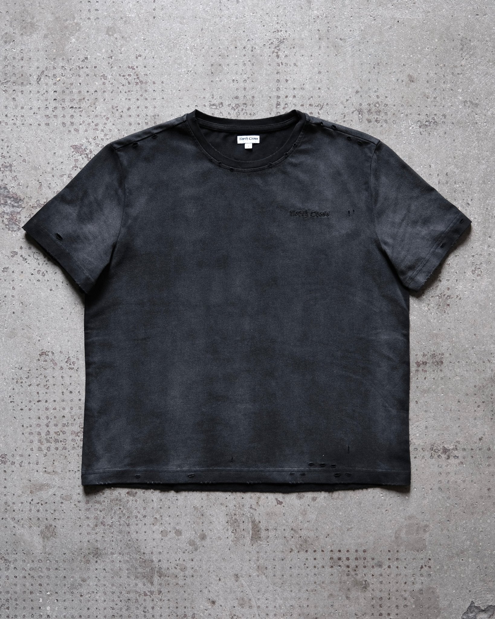 DISTRESSED CROPPED TEE - VINTAGE BLACK - North Cross - 