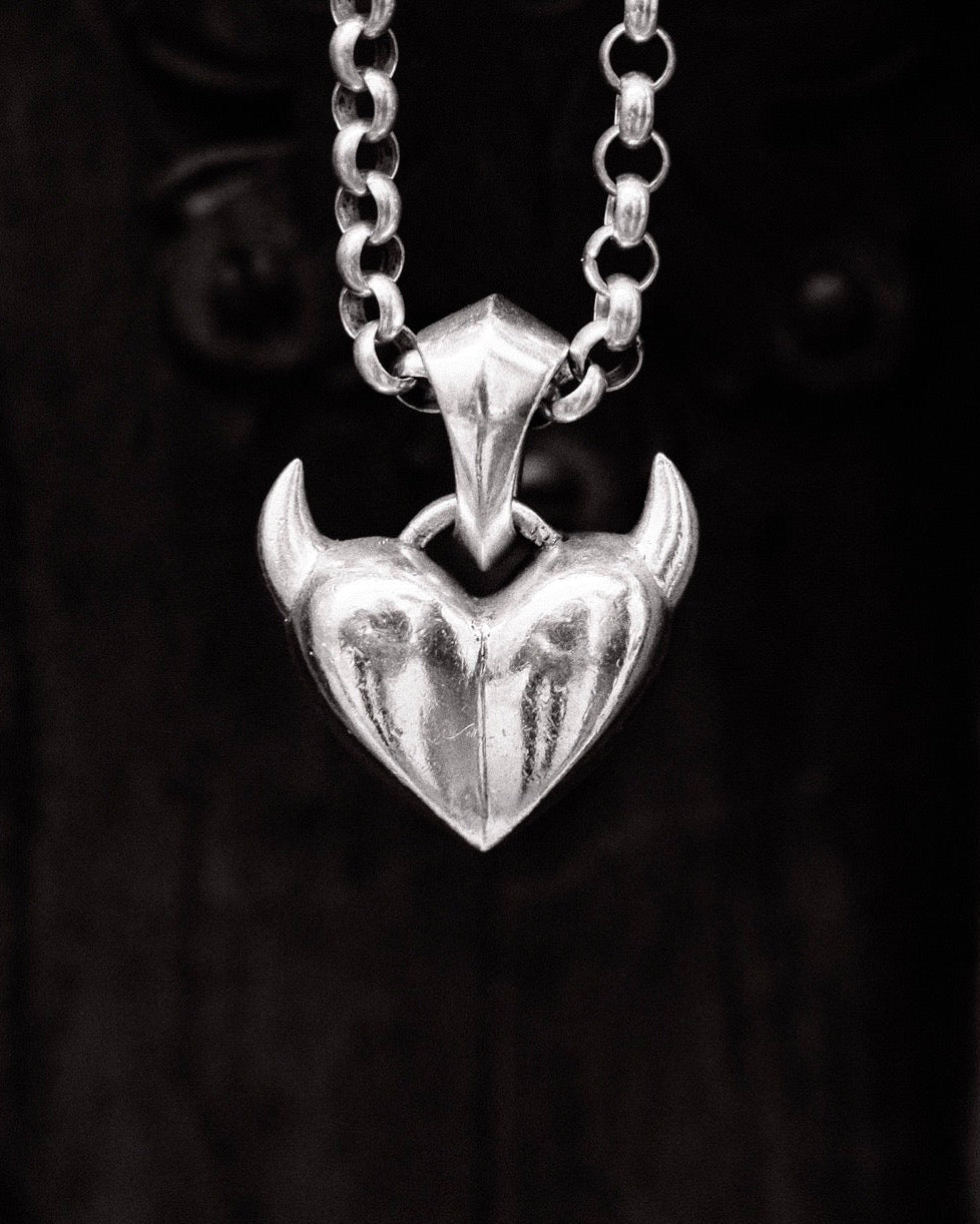 LARGE HORNED HEART PENDANT - North Cross - Pendant