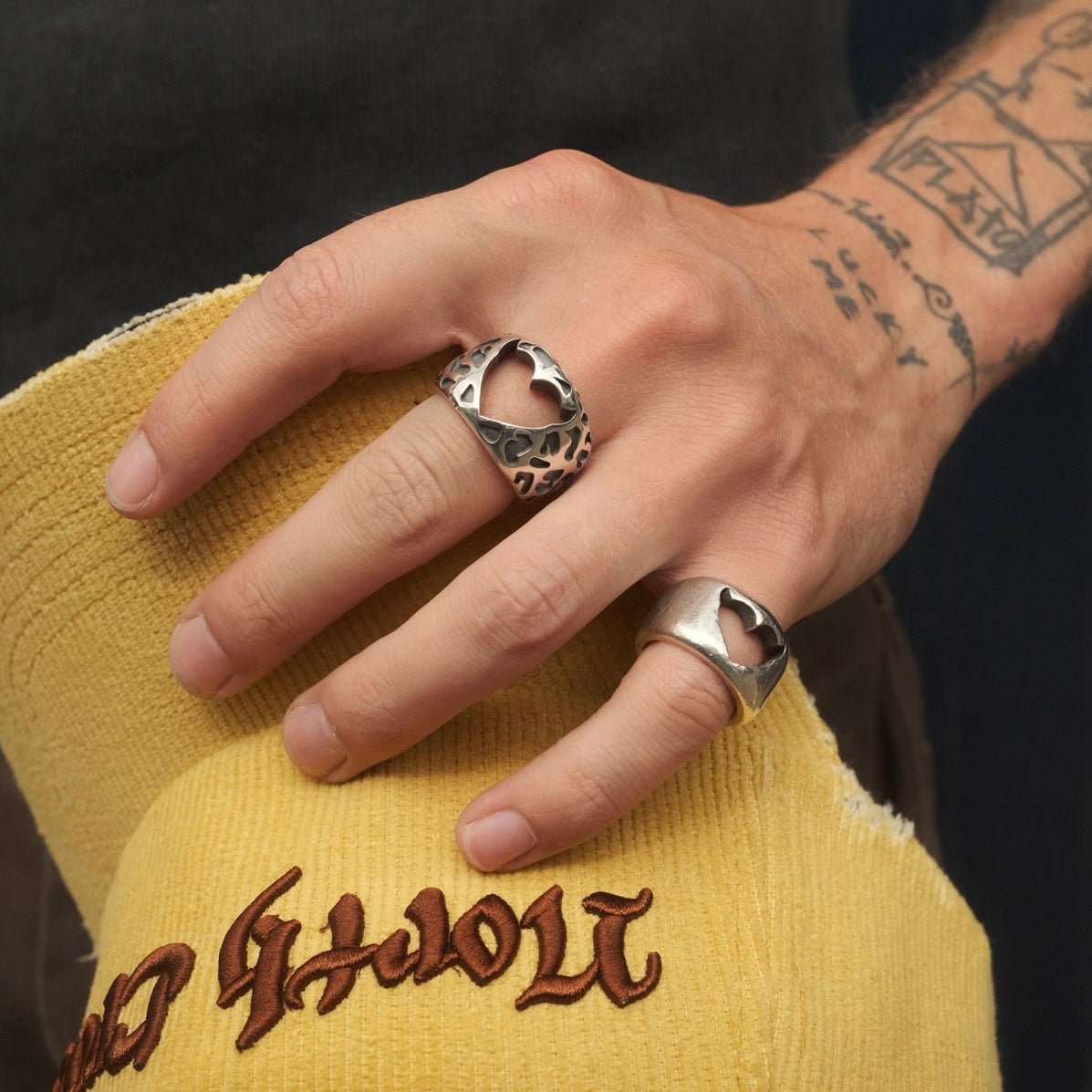 LEOPARD HORNED HEART RING - North Cross - Rings