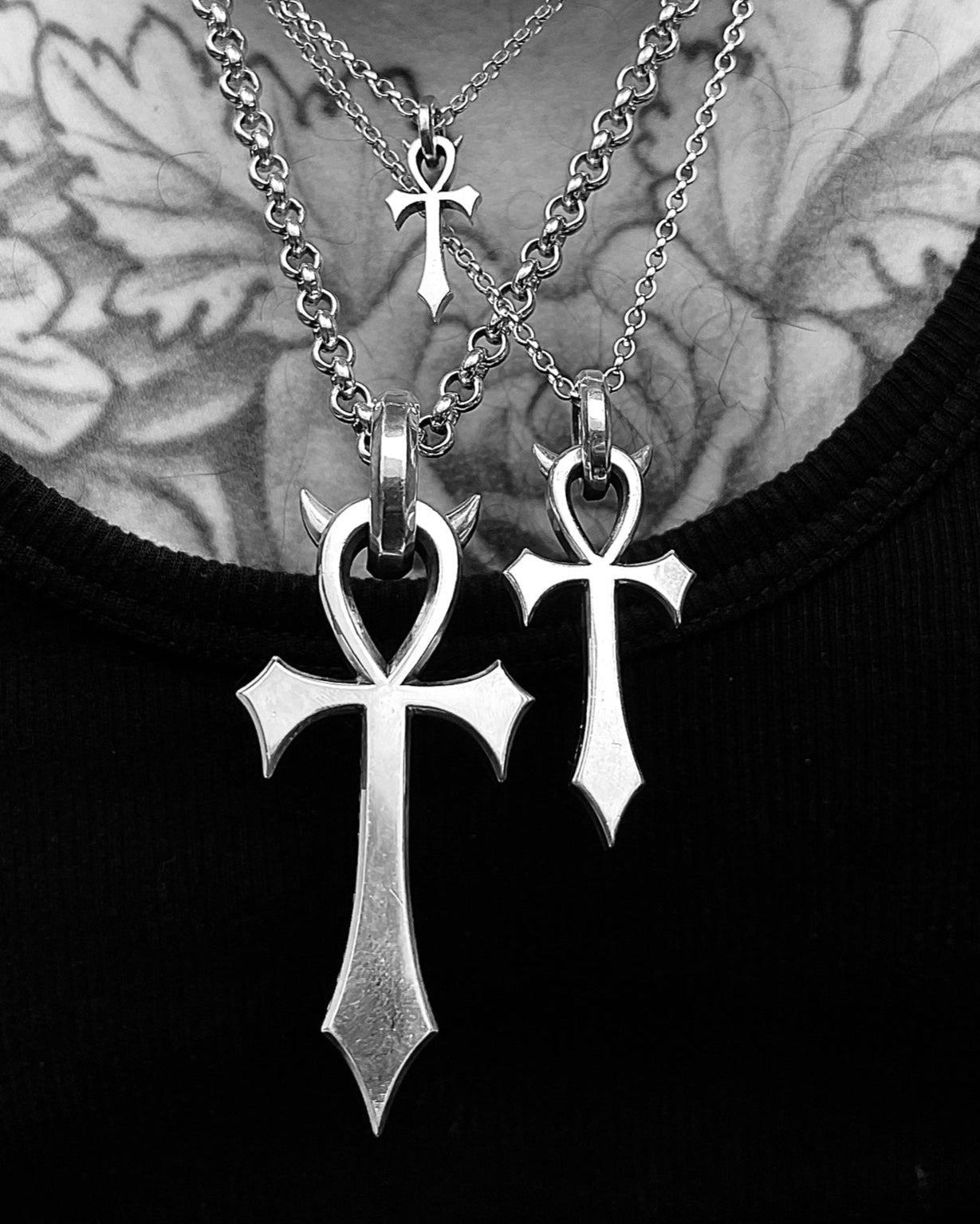 XL CROSS PENDANT - North Cross - Pendant